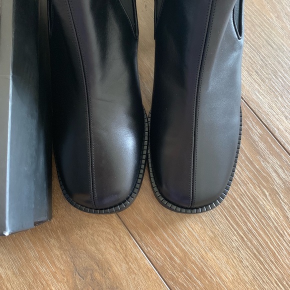 Tibi Dakota Chelsea Boots - Picture 4 of 8